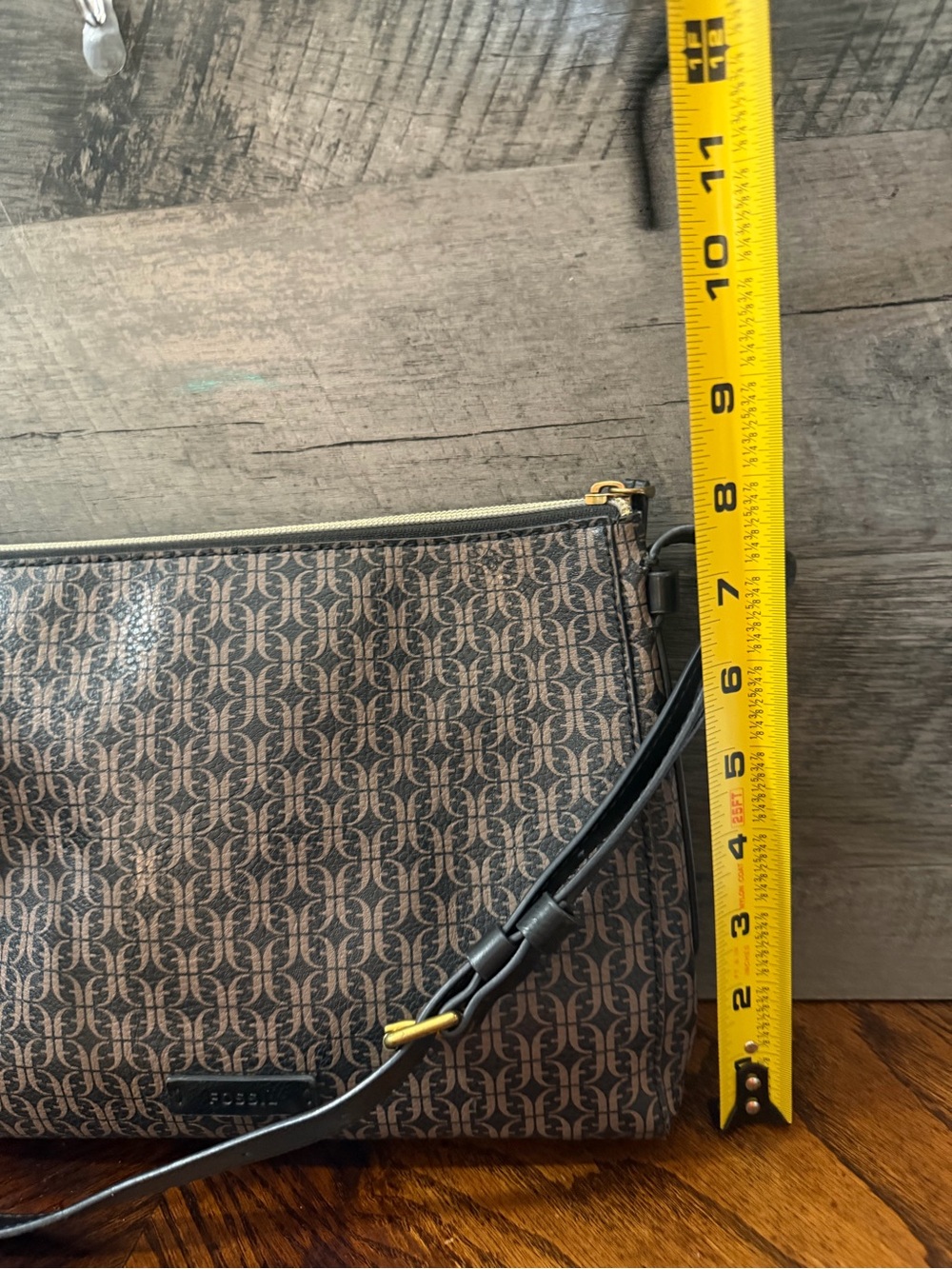 Fossil black & brown monogram logo adjustable strap key charm crossbody purse - Picture 11 of 11